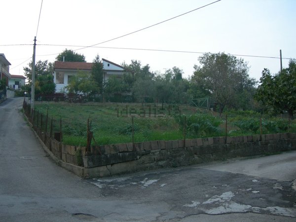 casa indipendente in vendita a Chieti