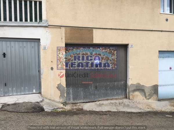 casa indipendente in vendita a Chieti in zona Centro Città