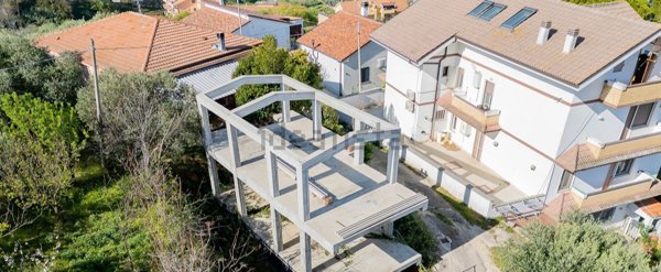 casa indipendente in vendita a Chieti