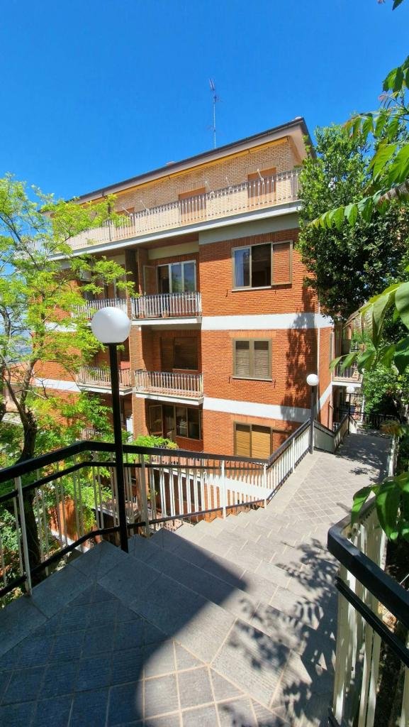 appartamento in vendita a Chieti in zona Centro Città