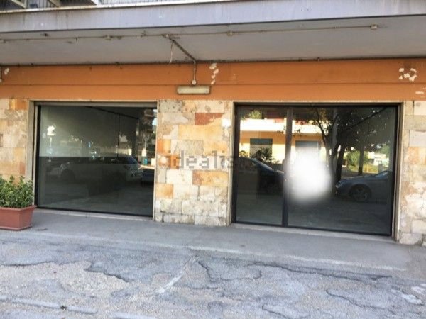 negozio in vendita a Chieti