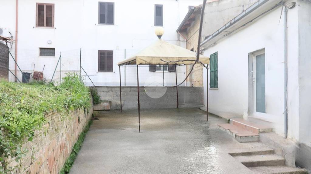 casa indipendente in vendita a Chieti in zona Chieti Scalo