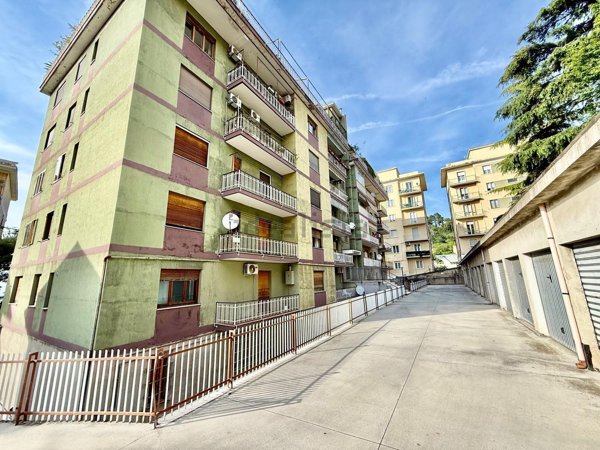 appartamento in vendita a Chieti in zona Centro Città