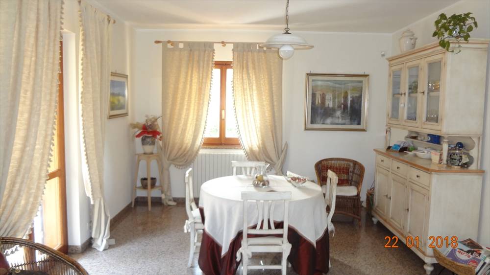casa indipendente in vendita a Chieti in zona Chieti Scalo