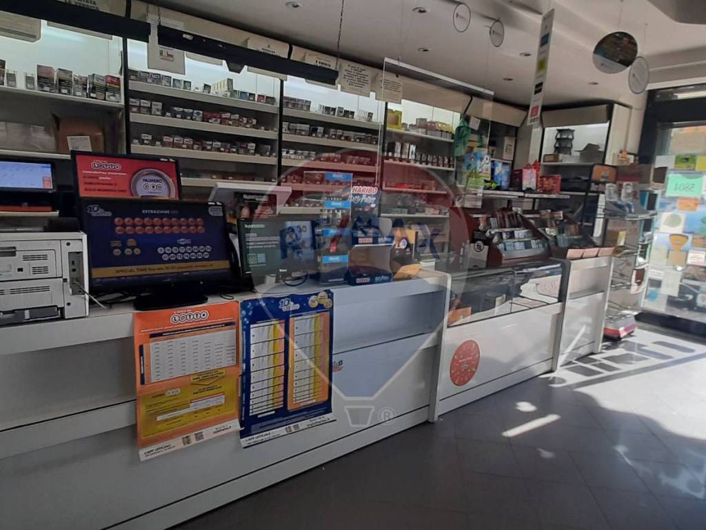 negozio in vendita a Chieti