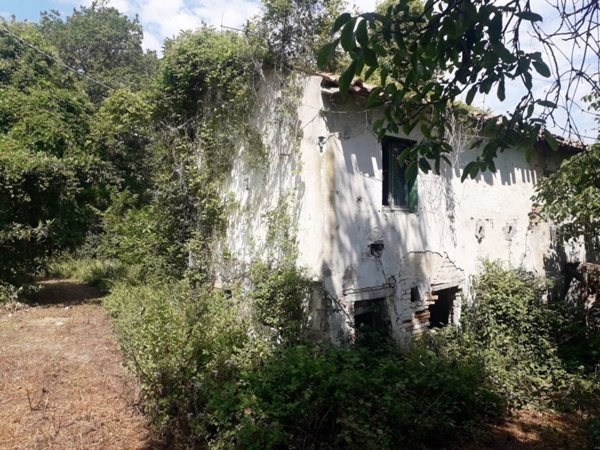 casa indipendente in vendita a Chieti in zona Centro Città