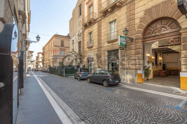 locale commerciale in vendita a Chieti