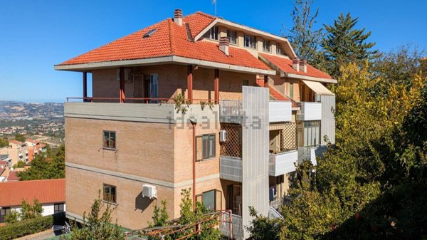appartamento in vendita a Chieti in zona Madonna degli Angeli