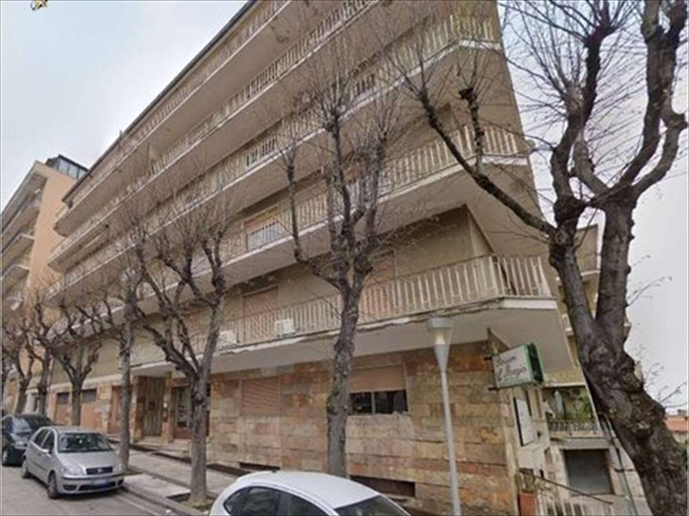 appartamento in vendita a Chieti in zona Viale Europa