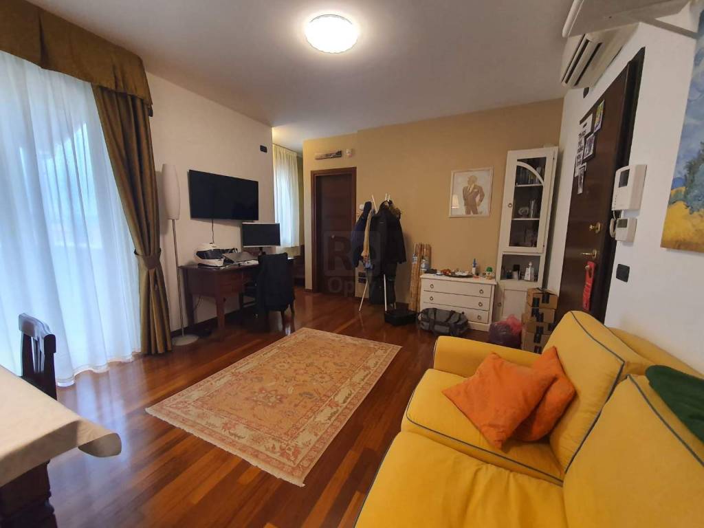 appartamento in vendita a Chieti in zona Chieti Scalo