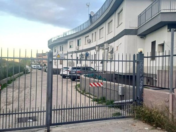 negozio in vendita a Chieti in zona Chieti Scalo