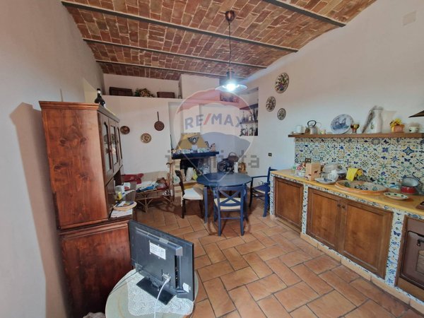 casa indipendente in vendita a Chieti in zona Centro Città