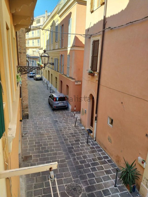appartamento in vendita a Chieti in zona Centro Città