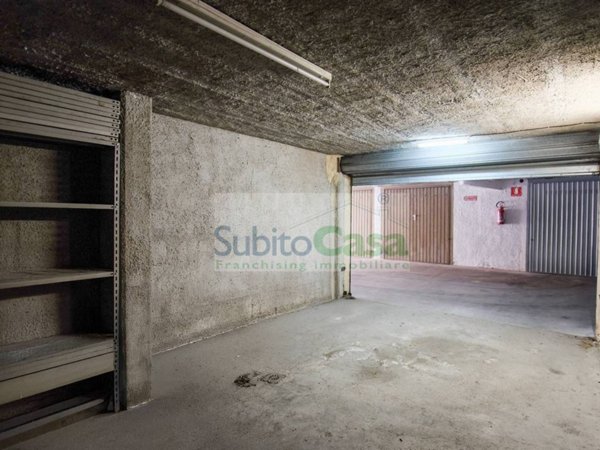 locale di sgombero in vendita a Chieti in zona Chieti Scalo
