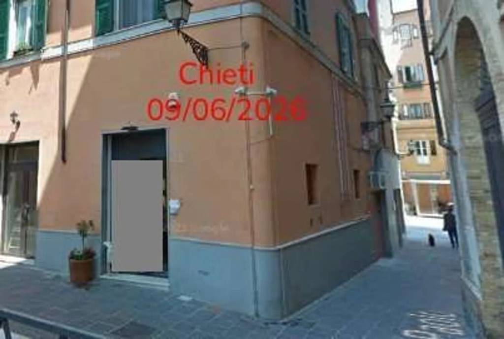 negozio in vendita a Chieti in zona Centro Città