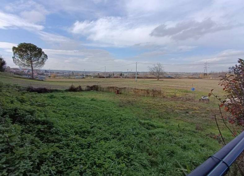 terreno agricolo in vendita a Chieti in zona Brecciarola