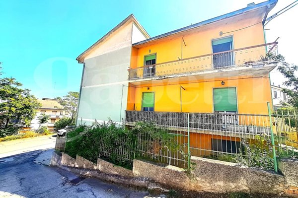 appartamento in vendita a Chieti in zona Tricalle