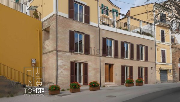 pentavano in vendita a Chieti in zona Centro Città