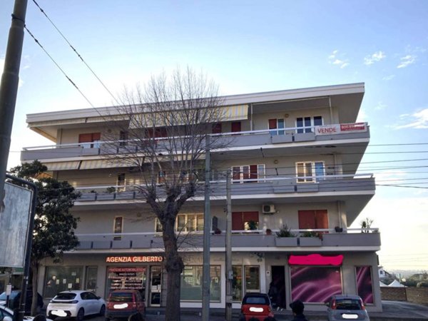 appartamento in vendita a Chieti in zona Chieti Scalo