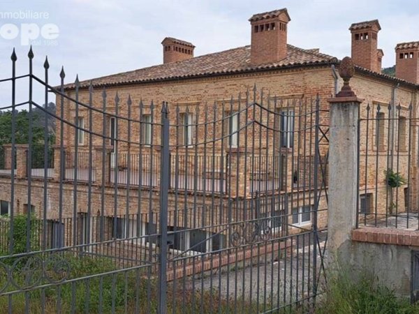 casa indipendente in vendita a Chieti in zona Brecciarola