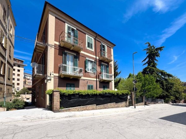 appartamento in vendita a Chieti in zona Centro Città