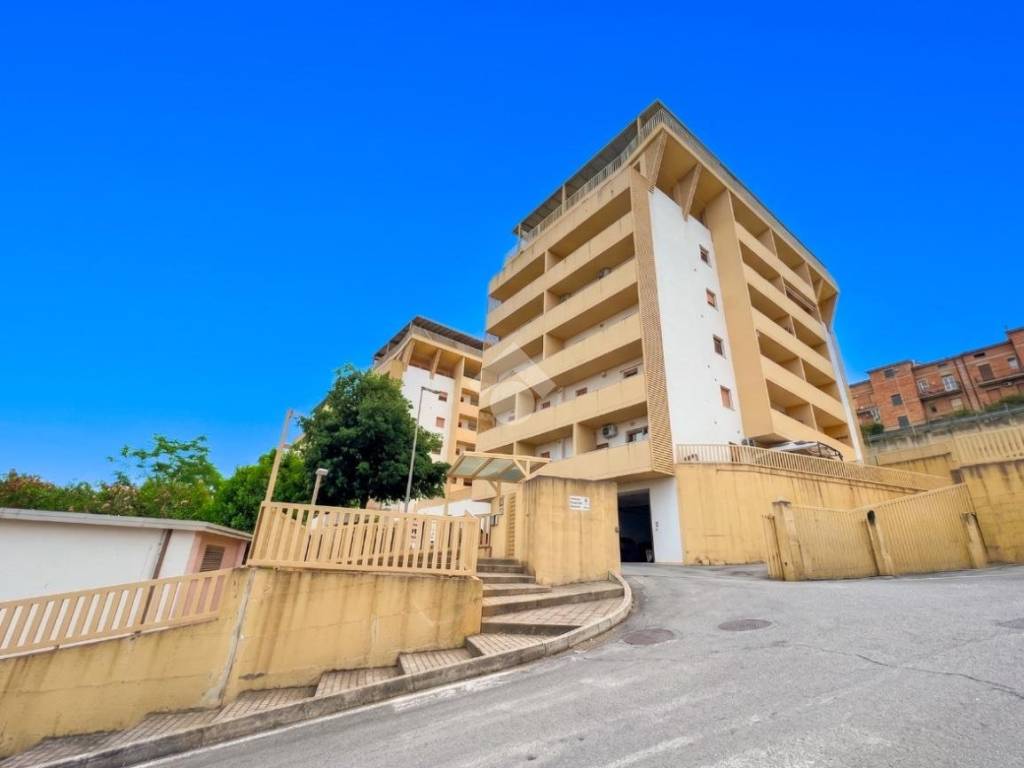 appartamento in vendita a Chieti in zona Chieti Scalo