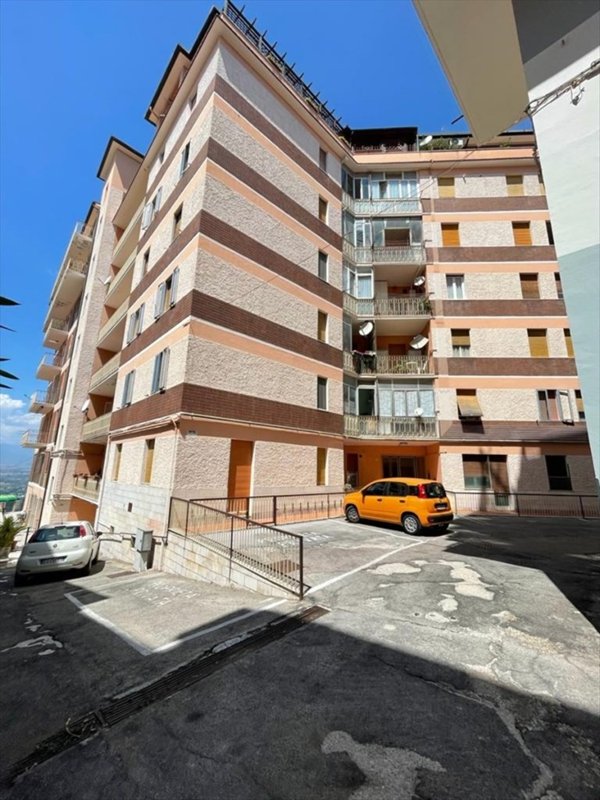 appartamento in vendita a Chieti in zona Madonna degli Angeli