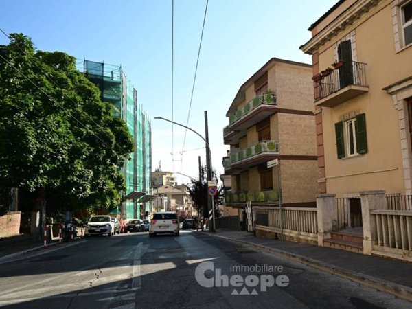 appartamento in vendita a Chieti in zona Madonna degli Angeli