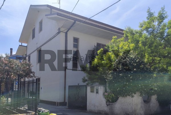 appartamento in vendita a Chieti in zona Chieti Scalo