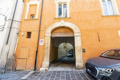 ufficio in vendita a Chieti in zona Centro Città