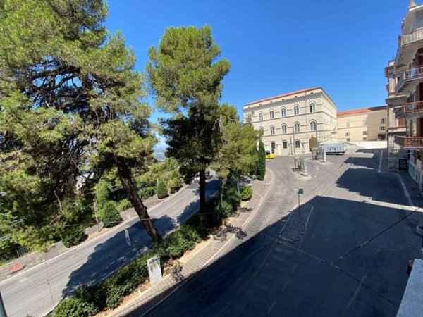 appartamento in vendita a Chieti in zona Centro Città