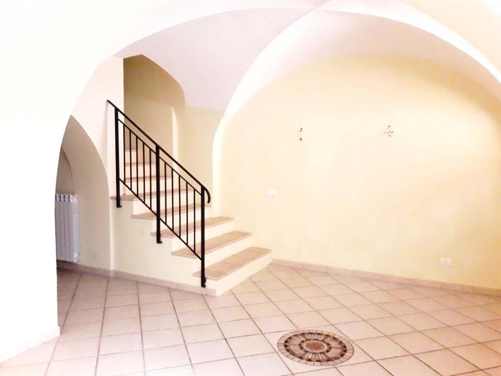 casa indipendente in vendita a Chieti in zona Centro Città