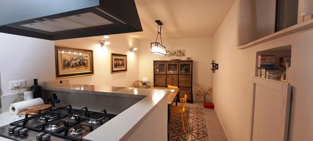casa indipendente in vendita a Chieti in zona Centro Città