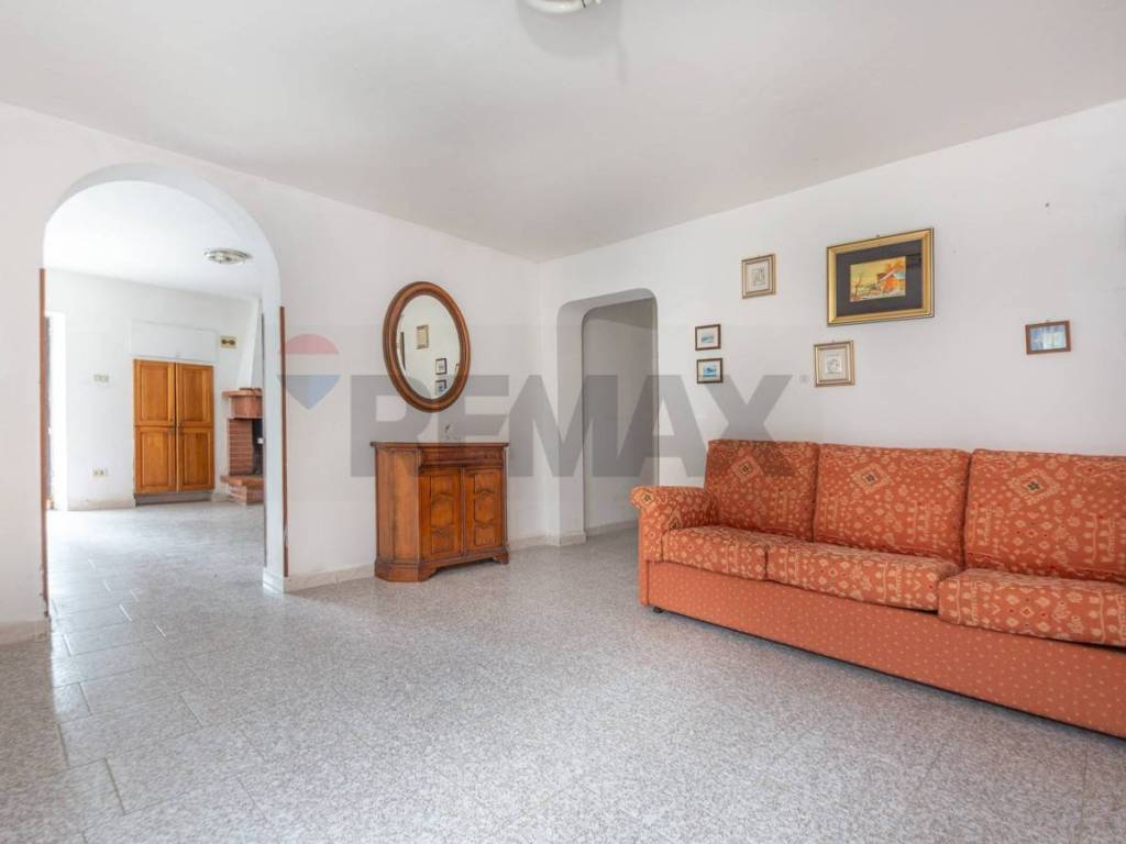 casa indipendente in vendita a Chieti in zona San Salvatore