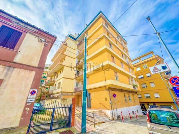 appartamento in vendita a Chieti in zona Madonna degli Angeli