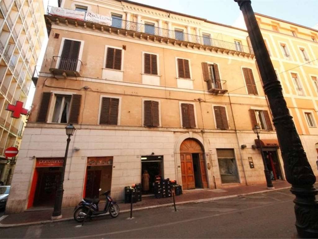 appartamento in vendita a Chieti in zona Centro Città