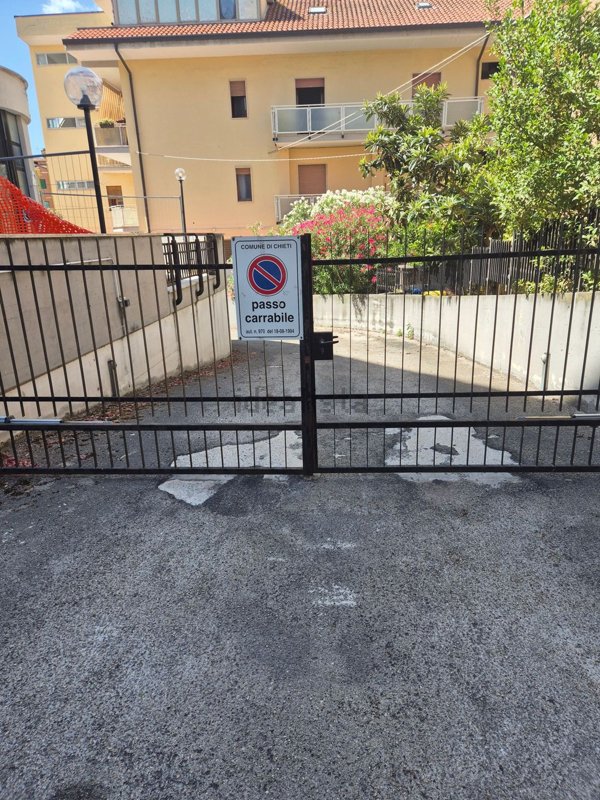 box auto in vendita a Chieti in zona Chieti Scalo