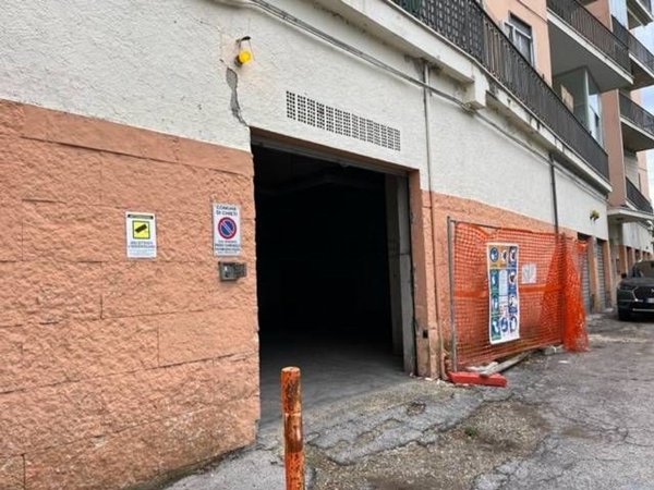 box auto in vendita a Chieti