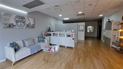 locale commerciale in vendita a Chieti in zona Centro Città