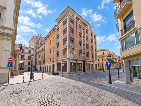 appartamento in vendita a Chieti in zona Centro Città