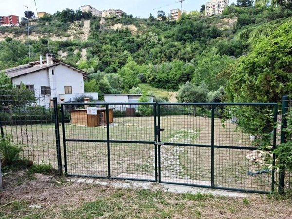 terreno in vendita a Chieti