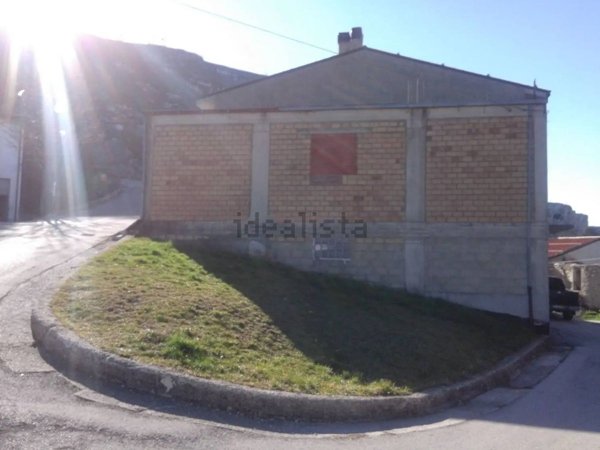 appartamento in vendita a Civitaluparella