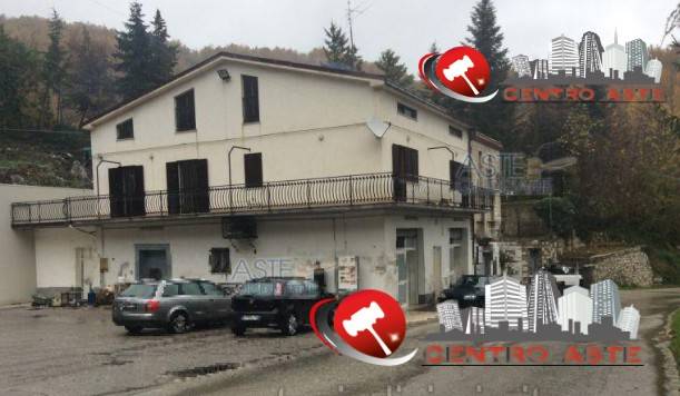 casa indipendente in vendita a Civitaluparella
