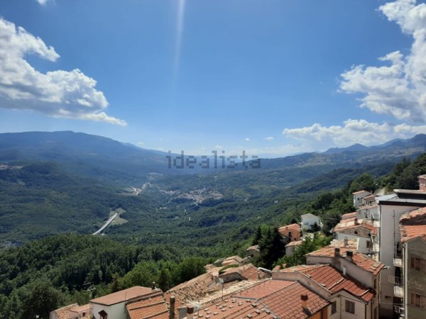 appartamento in vendita a Civitaluparella