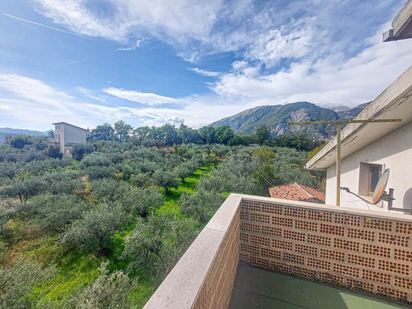 casa semindipendente in vendita a Civitella Messer Raimondo