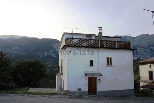 casale in vendita a Civitella Messer Raimondo