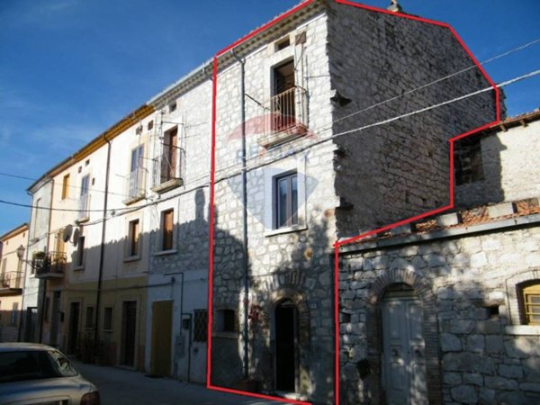 casa indipendente in vendita a Colledimacine