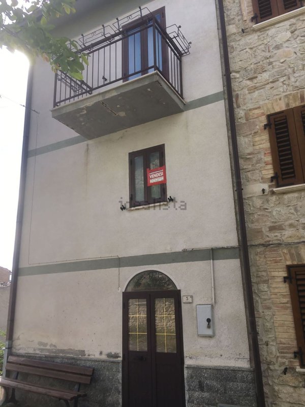 quadrivano in vendita a Colledimacine