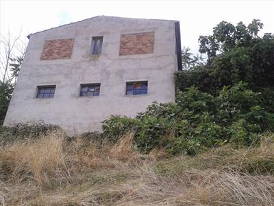 locale di sgombero in vendita a Colledimacine