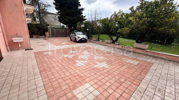 casa indipendente in vendita a Crecchio